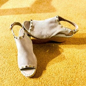 Marc Fisher tan suede espadrille spiked wedge sandals